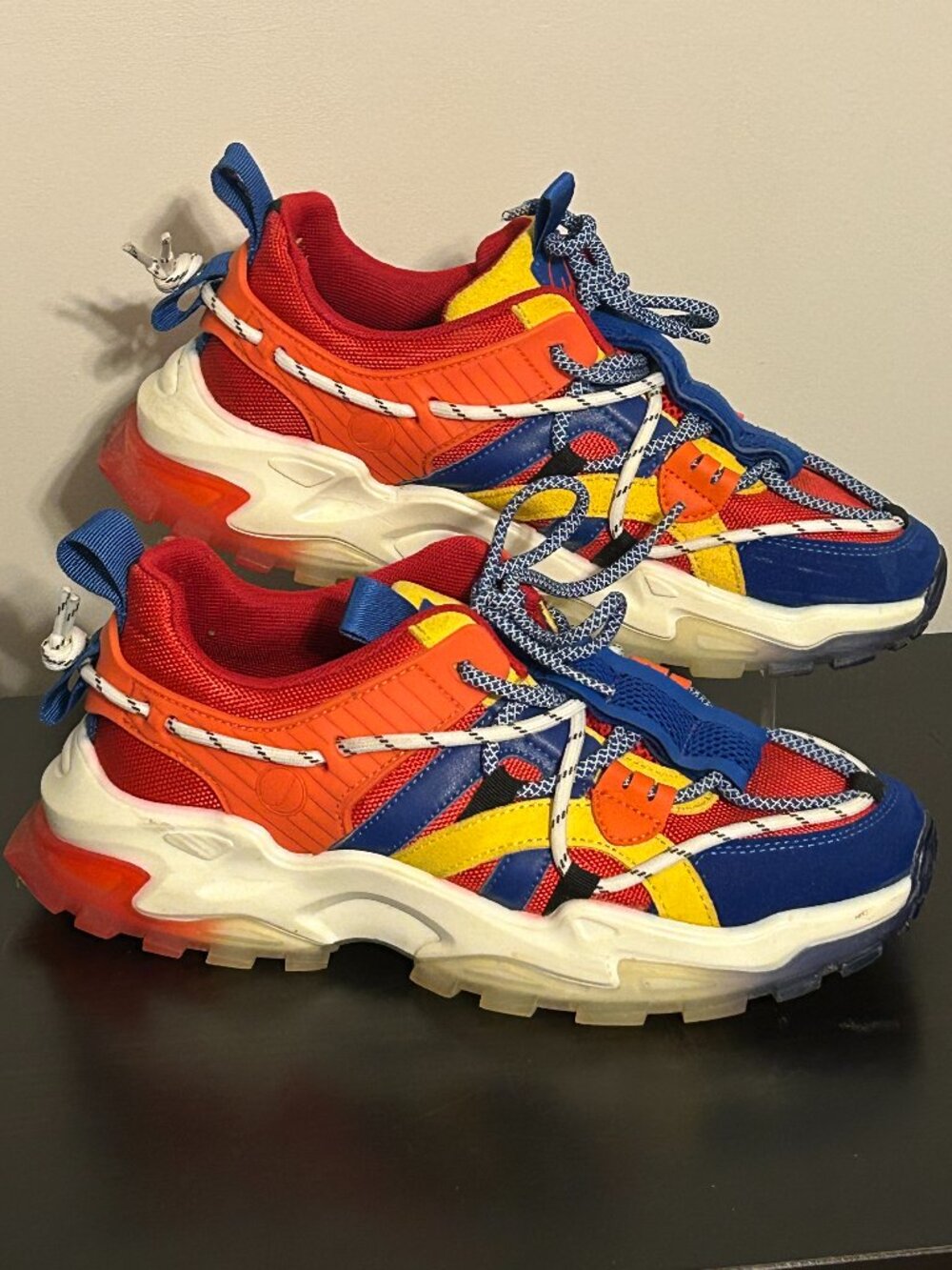 Mens JAVI EDGE Sz 9 Red Orange Blue Colorway Athletic Sneakers